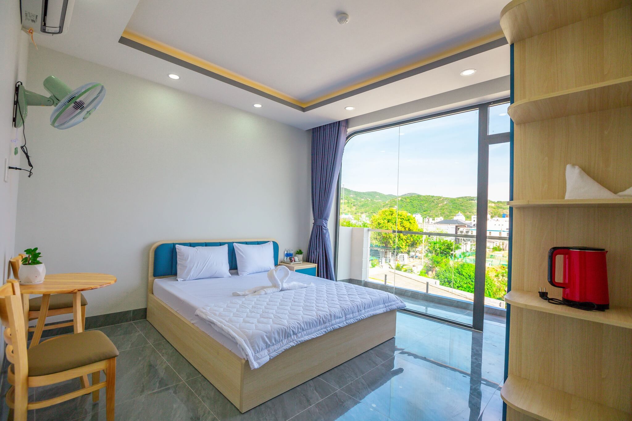 Hạng phòng đơn tại khách sạn Đức Loan Vĩnh Hy