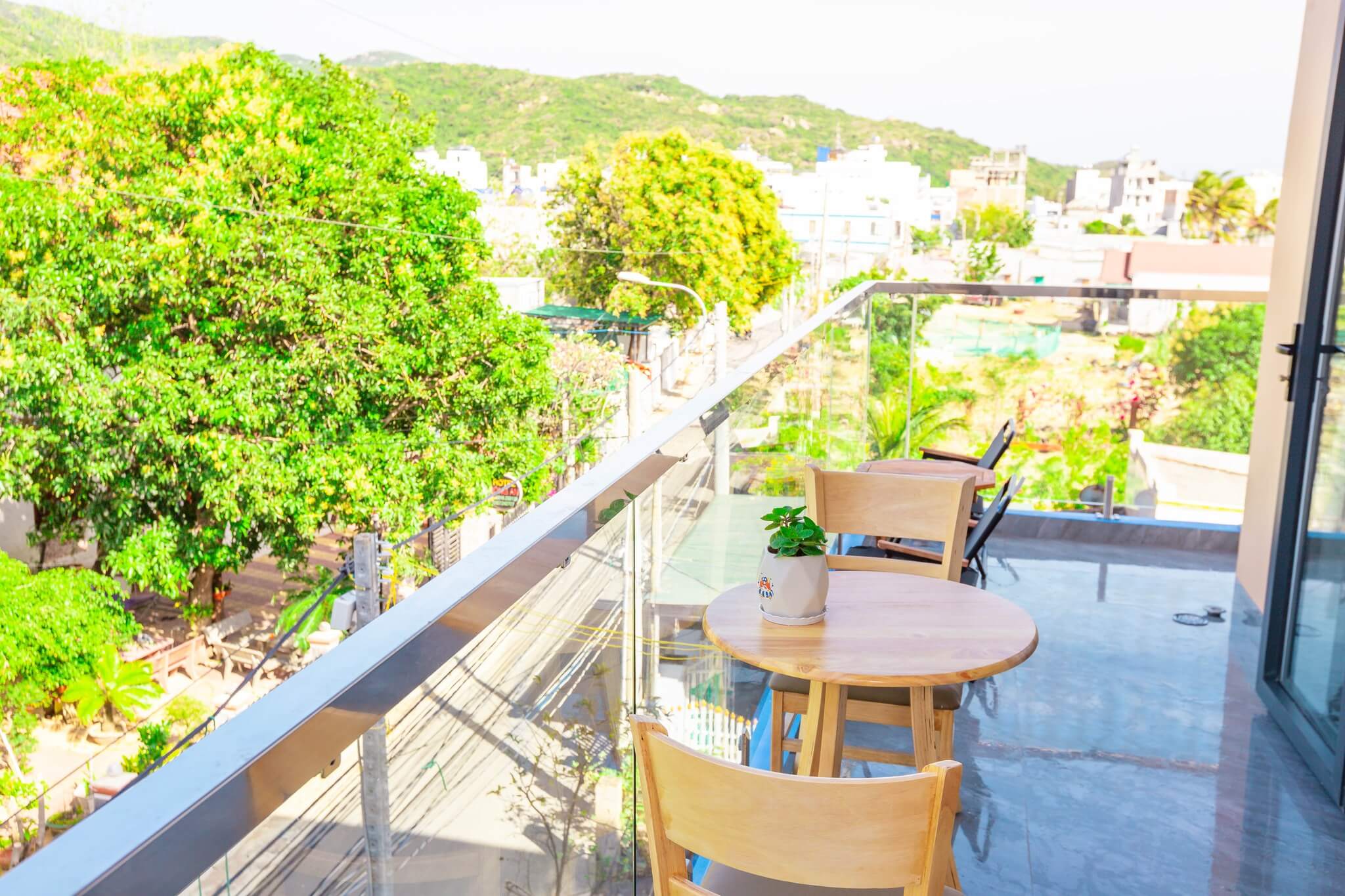 khach-san-duc-loan-vinh-hy (9)