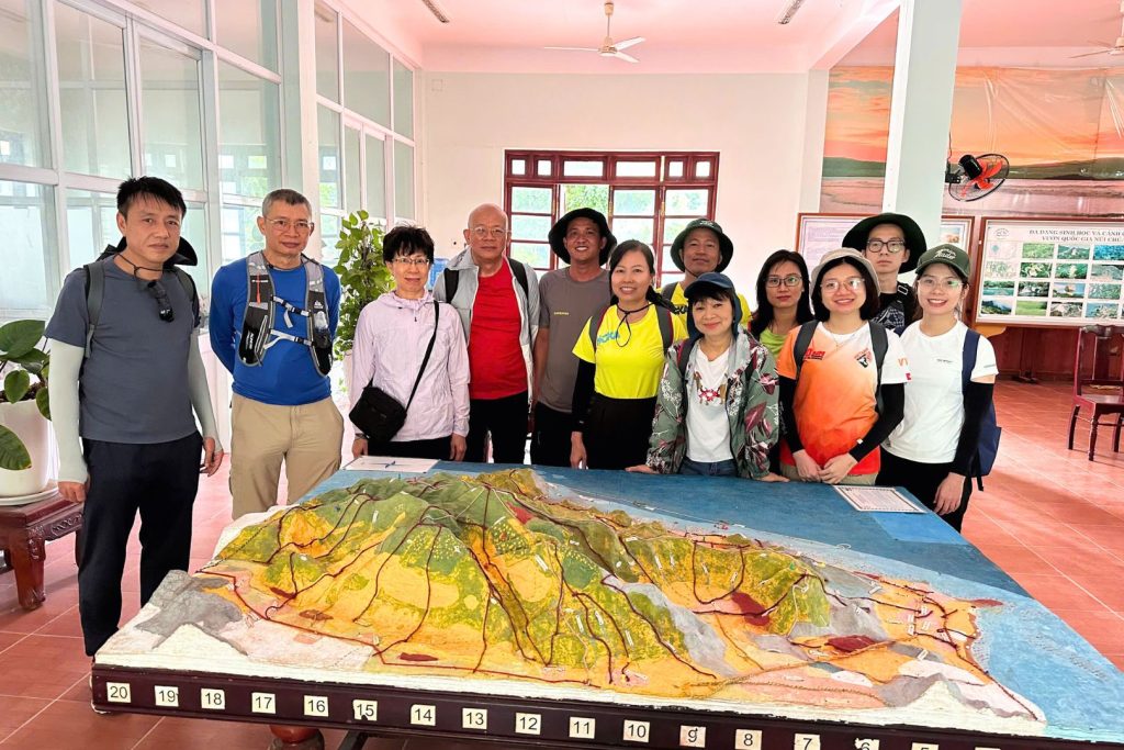 tour-trekking-nui-chua-1-ngay